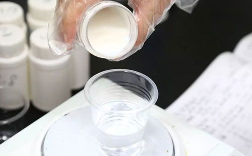 新萬(wàn)成造紙消泡劑廠家